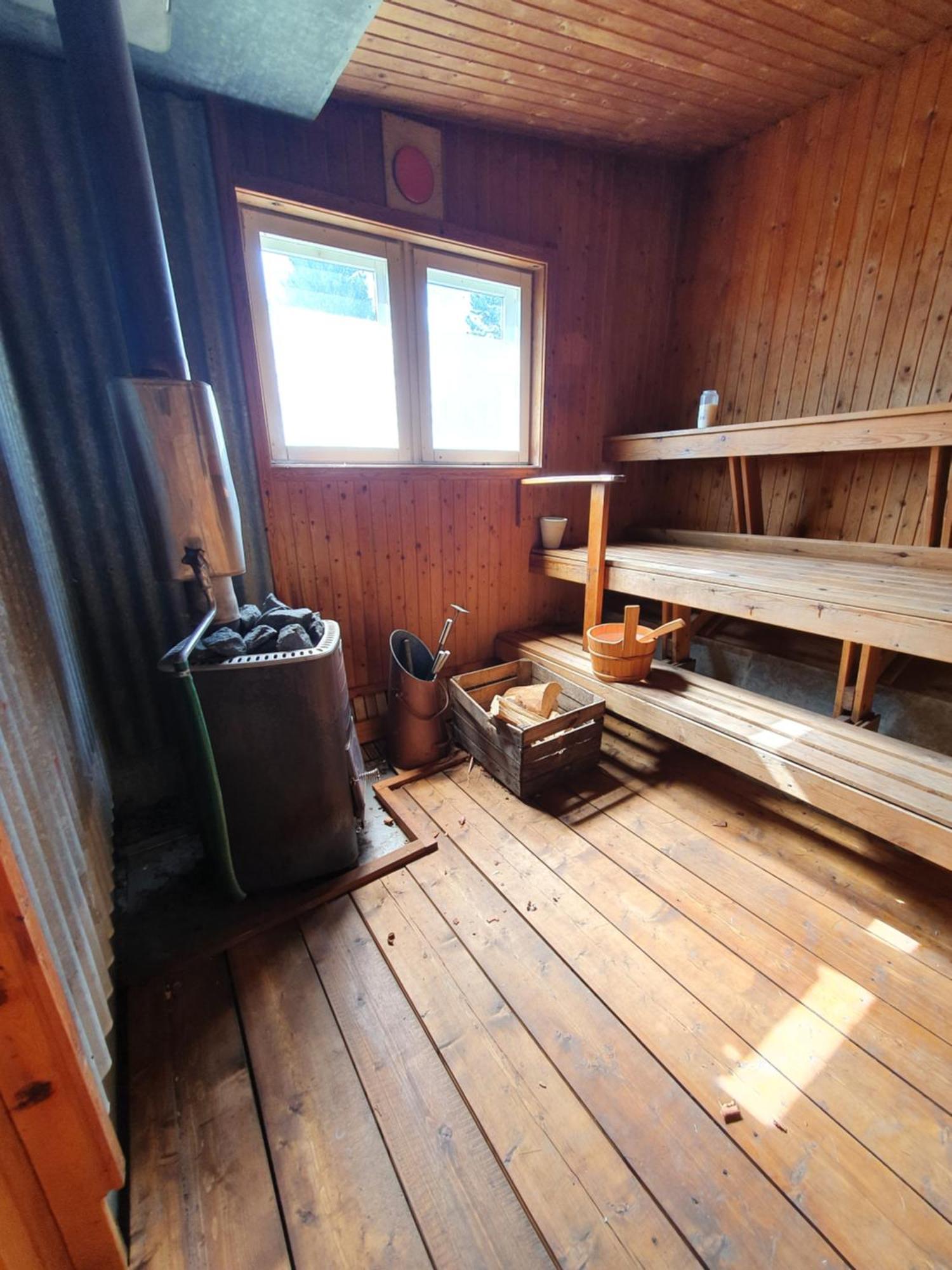 Camp Caroli Wooden Cabins Jukkasjarvi Exterior photo