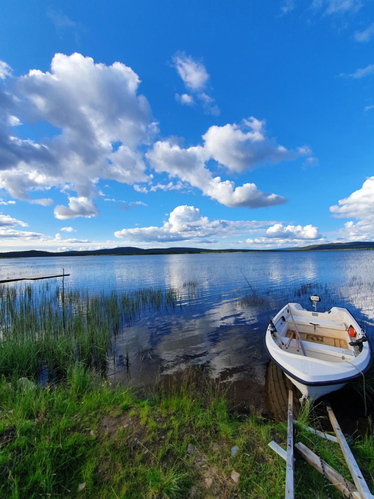 Camp Caroli Wooden Cabins Jukkasjarvi Exterior photo
