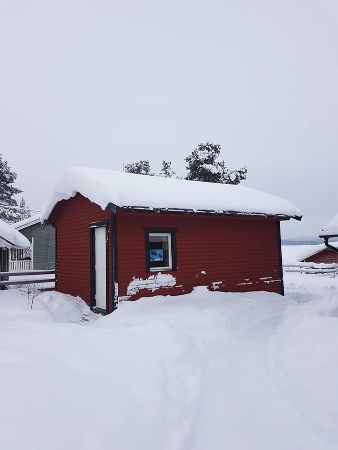 Camp Caroli Wooden Cabins Jukkasjarvi Exterior photo